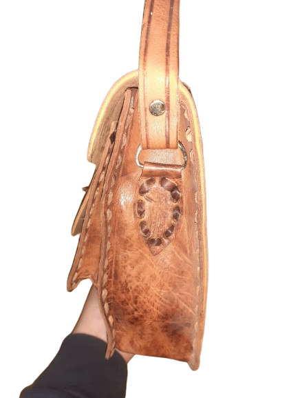 Bolso labrado hebilla Grande